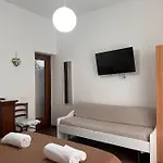 Sweet Apartment *